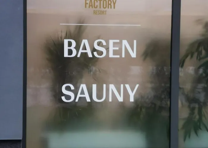 Przy Plazy Apartment *